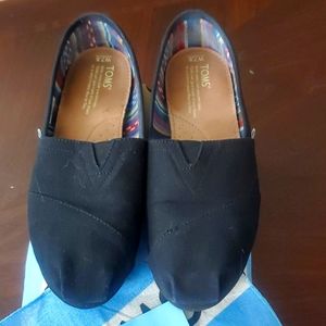 TOMS Canvas Shoes